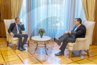Athens: Alexis Tsipras meets Donald Tusk