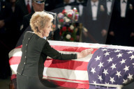 NEWS - Nancy Reagan mit 94 Jahren gestorben