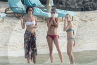 PEOPLE - Sonia Rolland und Helene de Fougerolles machen Ferien auf Mauritius