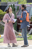 PEOPLE - Im Bademantel: Jennifer Garner amüsiert sich in der Drehpause
