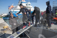 NEWS - Auf der Suche nach Flüchtlingsbooten: Deutsch-griechische Polizei-Kooperation