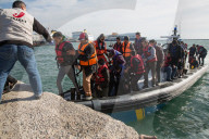 NEWS - Auf der Suche nach Flüchtlingsbooten: Deutsch-griechische Polizei-Kooperation