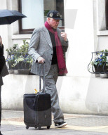 PEOPLE - Boris Becker in London unterwegs