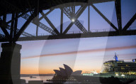 NEWS - Queen Mary 2 im Hafen von Sydney