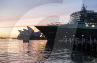 NEWS - Queen Mary 2 im Hafen von Sydney