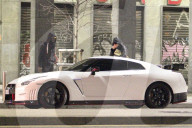PEOPLE - Mario Balotelli nachts in Mailand unterwegs