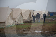 NEWS -Griechenland: Regen flutet das neue Flüchtlingscamp Nea Kavala