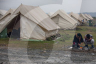NEWS -Griechenland: Regen flutet das neue Flüchtlingscamp Nea Kavala