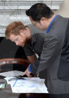 PEOPLE - Prinz Harry bei einem 'MapAction Charity Briefing' in London