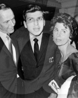 PEOPLE - Frank Sinatra Junior im Alter von 72 Jahren gestorben