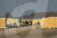 NEWS - Neue Flüchtlingsunterkünfte in Grande Synthe, Nordfrankreich