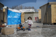 NEWS - Neue Flüchtlingsunterkünfte in Grande Synthe, Nordfrankreich