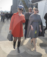 PEOPLE - Ist Zara Phillips wieder schwanger?