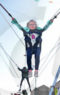 FEATURE - Iren rund um den Globus feierten den St. Patrick's Day