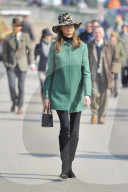FEATURE - Iren rund um den Globus feierten den St. Patrick's Day