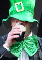 FEATURE - Iren rund um den Globus feierten den St. Patrick's Day