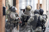 FEATURE - Brüssel: Salah Abdeslam bei Polizei-Razzia festgenommen