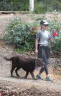 PEOPLE - Wandervögel:  Reese Witherspoon mit Familie