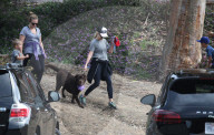 PEOPLE - Wandervögel:  Reese Witherspoon mit Familie