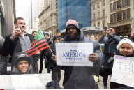 NEWS - New York: Grossdemo gegen Präsidentschaftskandidat Donald Trump