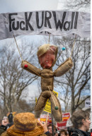 NEWS - New York: Grossdemo gegen Präsidentschaftskandidat Donald Trump