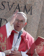 NEWS - Vatikan: Papst Franziskus feiert den Palmsonntag