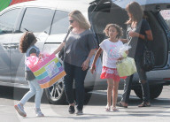 PEOPLE - Halle Berry bringt Nahla an eine Geburtstagsparty