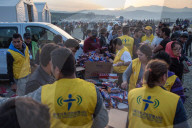 NEWS - Flüchtlinge an der griechisch-mazedonischen Grenze bei Idomeni
