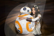 FEATURE - Star Wars Roboter "BB-8" hat nun seinen Platz bei Madame Tussauds