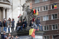 NEWS - Terror in Brüssel: Die Menschen gedenken der Opfer