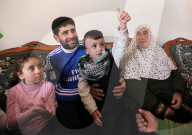 NEWS - Kriegsverletzer "Ronaldo-Bub" ist wieder daheim in West Bank