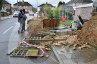NEWS - England: Sturm "Katie" wütet über Grossbritannien
