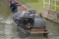 NEWS - England: Sturm "Katie" wütet über Grossbritannien