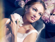 PEOPLE - Candice Swanepoel wirbt für Max Factor