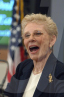 PEOPLE - Oscar-Preisträgerin Patty Duke im Alter von 69 Jahren gestorben
