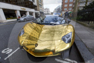 FEATURE - Golden Supercars in London
