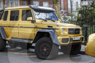 FEATURE - Golden Supercars in London