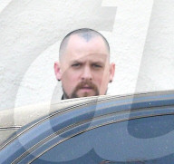 EXKLUSIV - Benji Madden zeigt seine Kopf-Tattoos
