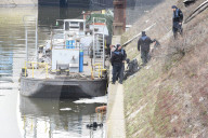 NEWS - Explosion auf Tankschiff im Duisburger Hafen
