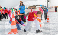 PEOPLE - Österreich: Promis am Kinderschneetag in Annaberg
