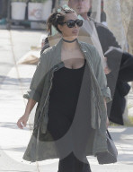 EXKLUSIV - Happy Family: Kim Kardashian und Kanye West mit North am Farmers Market