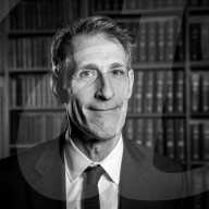 PORTRAIT -  Michael Lynton 