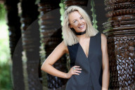 PORTRAIT - Samantha Jade