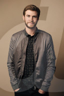 PORTRAIT - Liam Hemsworth 