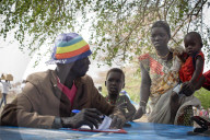 REPORTAGE - Gewalt, Armut und Vertreibung prägen das Leben im Sudan