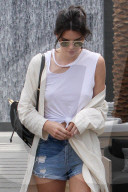 PEOPLE - Kendall Jenner trägt keinen BH