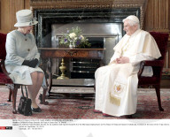 PEOPLE - Happy Birthday: Queen Ellizabeth II wird 90 Jahre alt