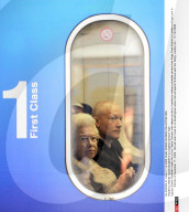 PEOPLE - Happy Birthday: Queen Ellizabeth II wird 90 Jahre alt