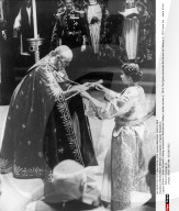 PEOPLE - Happy Birthday: Queen Ellizabeth II wird 90 Jahre alt