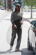 PEOPLE - Eddie Murphy und seine schwangere Freundin Paige brauchen Kaffee